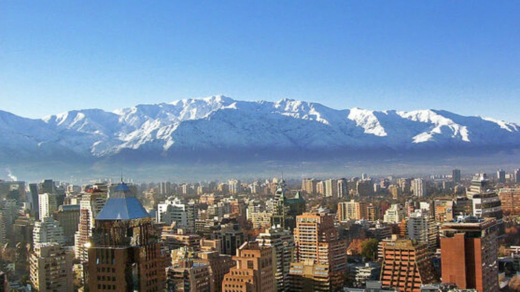 Chile: Guvernul prezintă un plan de peste 5 miliarde de dolari pentru depăşirea crizei sociale