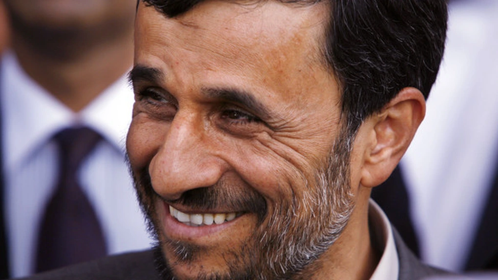 Mahmoud Ahmadinejad doreşte să fie primul astronaut al Iranului