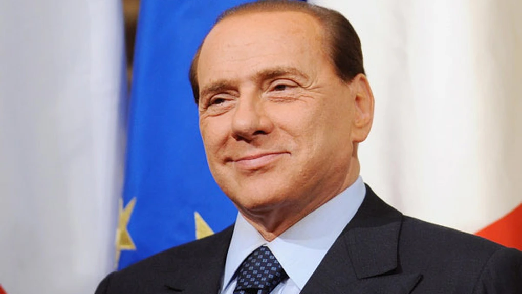 Berlusconi nu poate exercita nicio funcţie publică timp de doi ani