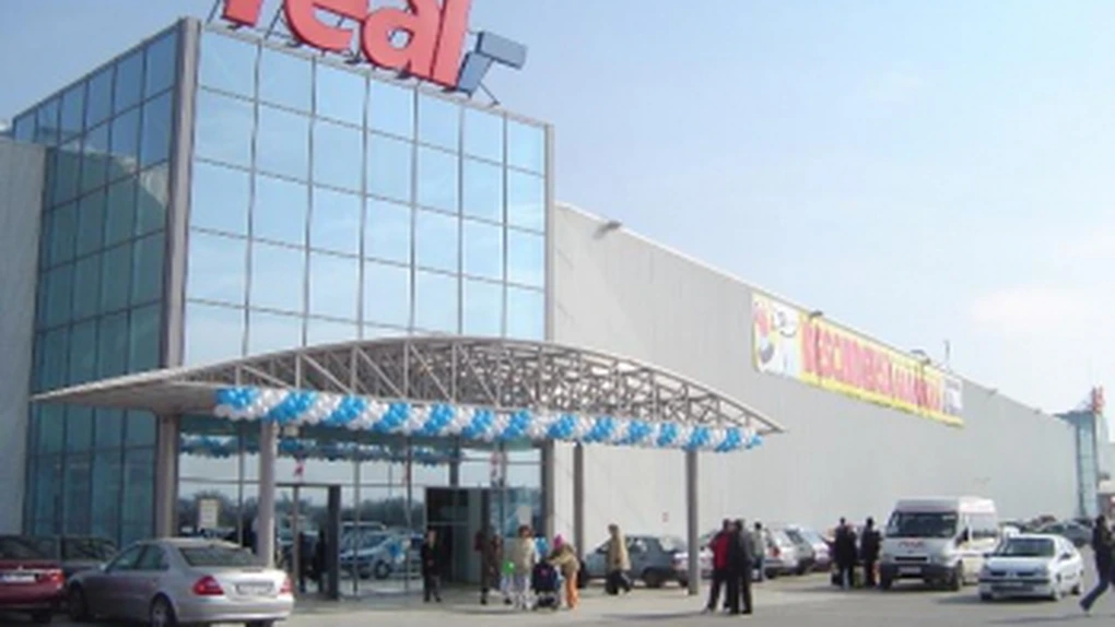 real,-Hypermarket România face angajări. Unde şi pe ce posturi