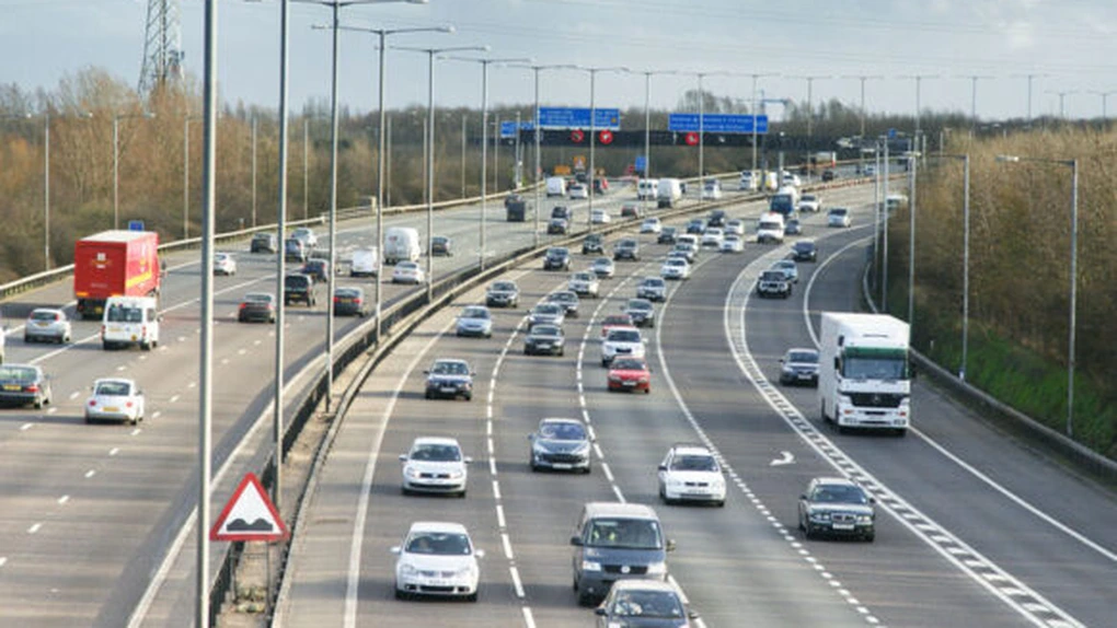 FT: Marea Britanie se pregăteşte de concesionarea drumurilor şi autostrăzilor