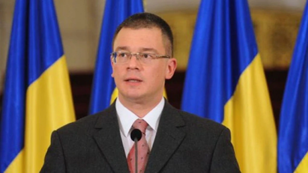 Mihai Răzvan Ungureanu a lansat Iniţiativa Civică de Centru-Dreapta