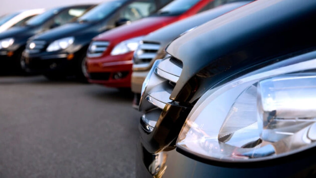 Scăderea vânzărilor auto a dus la reducerea cifrei de afaceri în comerţ