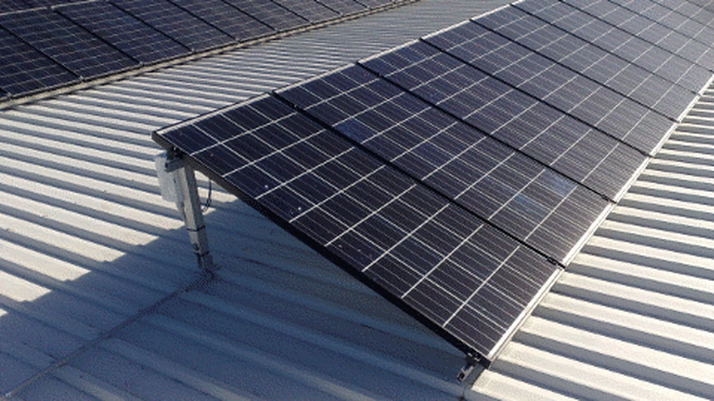Tinmar a intrat pe piaţa producţiei de energie în panouri solare