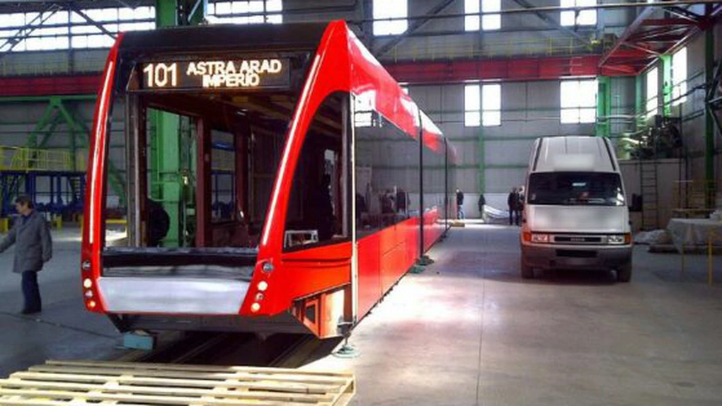 Cum se construieşte primul tramvai românesc făcut cu Siemens. GALERIE FOTO