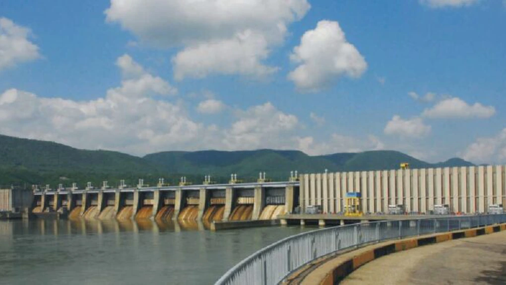 Un miliard de euro aruncat pe apa Dunării: Turbinele modernizate de la Porţile de Fier crapă una după alta