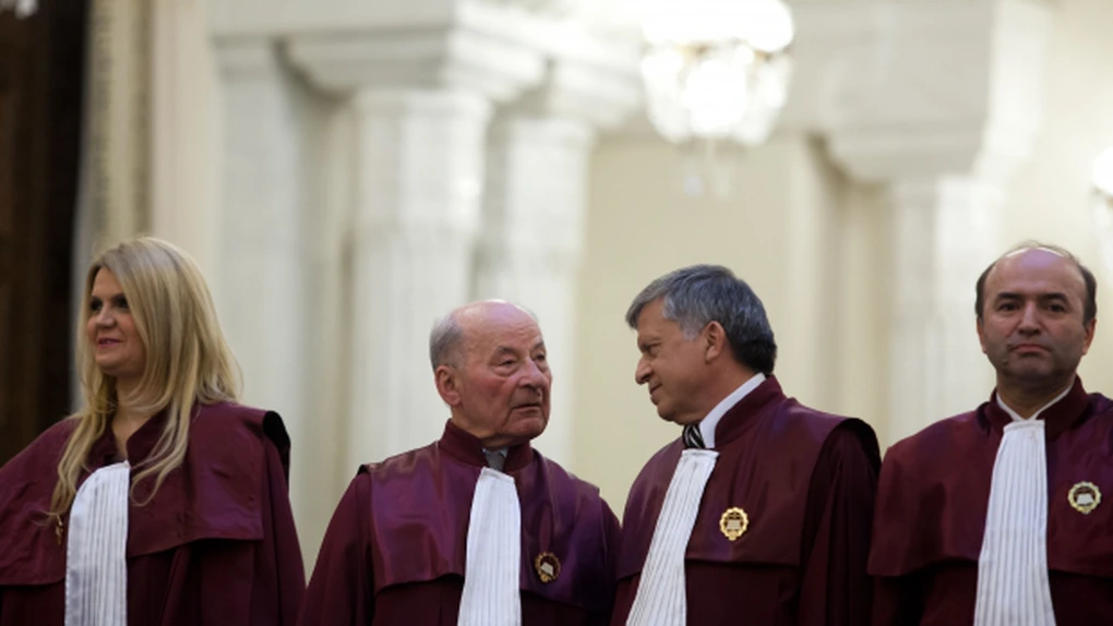 O delegaţie a Comisiei de la Veneţia s-a întâlnit cu judecătorii Curţii Constituţionale