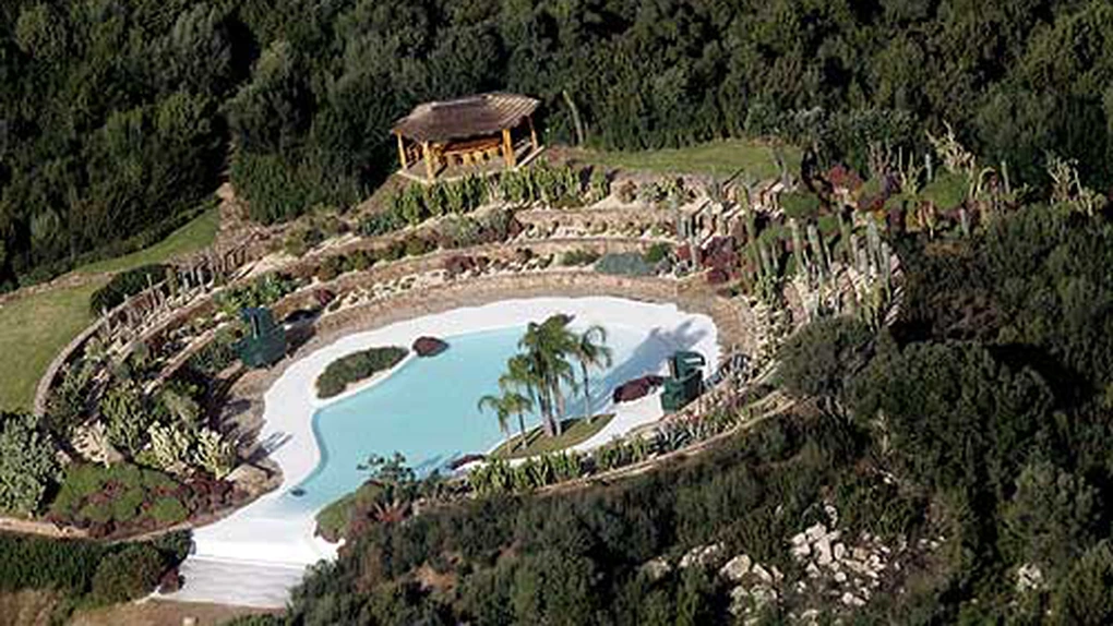 Vila lui Berlusconi din Sardinia, scoasă la vânzare. Vezi preţul