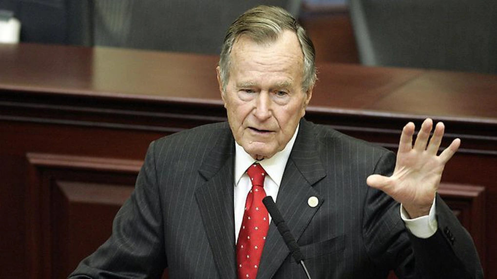 Fostul preşedinte american George H.W. Bush a fost externat din spital