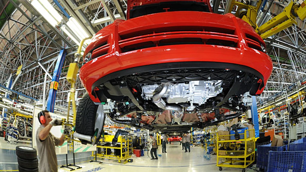 Fiat închide unele fabrici din Italia. Seat trimite angajaţii de la Barcelona în şomaj tehnic