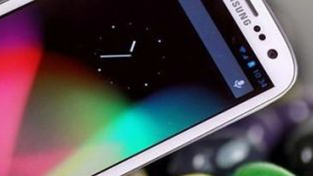 Samsung va lansa un nou telefon Galaxy, cu ecran mare