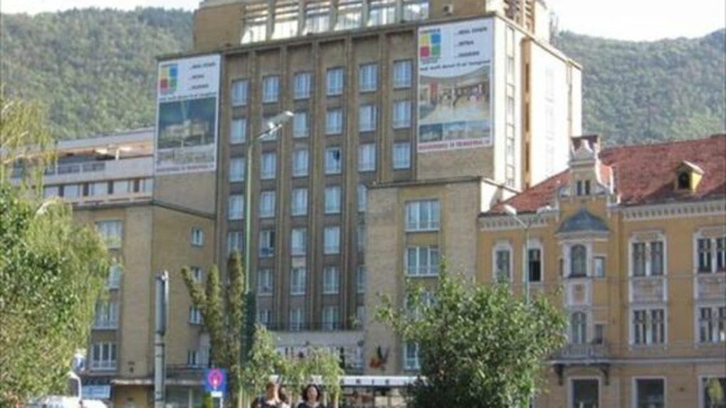 Celebrul hotel Aro Palace din Braşov se va lista la Bursă