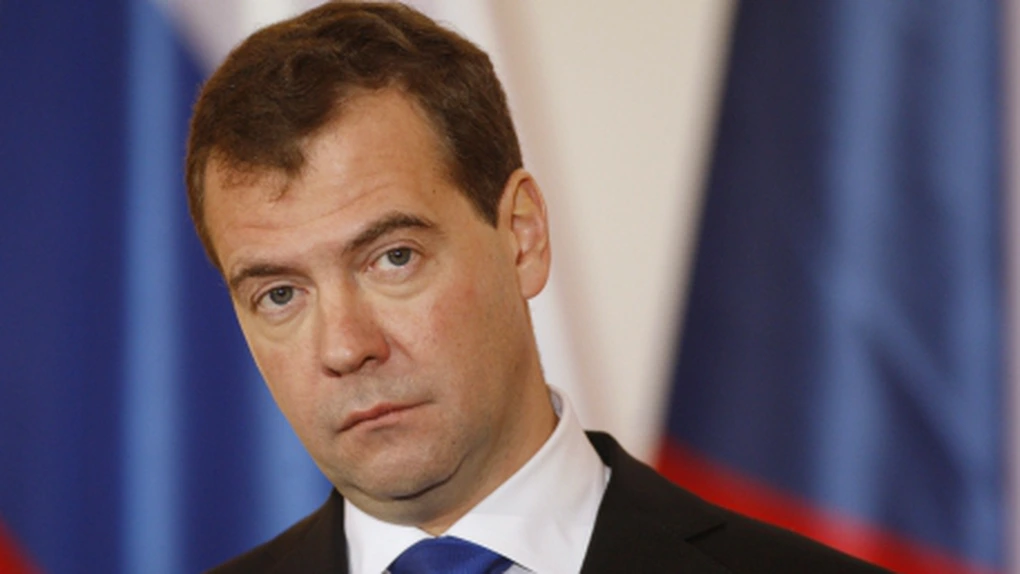 Medvedev va premia pe oricine va veni cu un plan viabil de diversificare a economiei Rusiei
