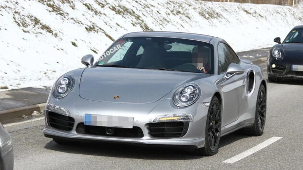 Noul Porsche 911 Turbo. Imagini spion