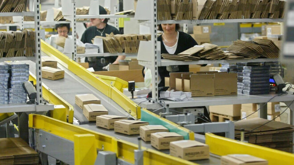 Amazon automatizează activităţile de împachetare a comenzilor clienţilor, în scopul reducerii numărului de angajaţi şi creşterii profitului
