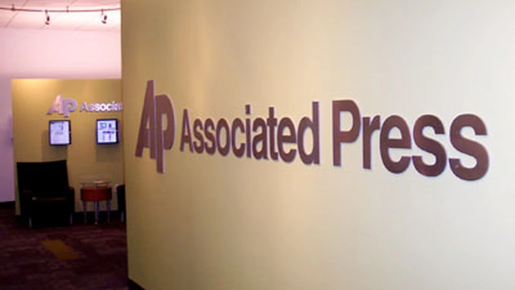 Associated Press protestează după ce un agent FBI s-a dat drept unul dintre jurnaliştii săi