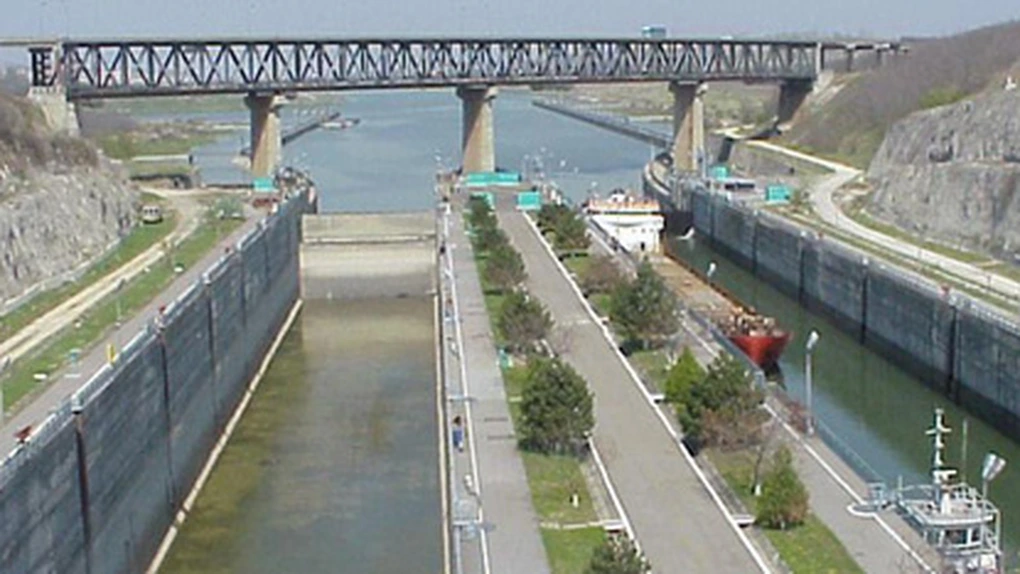 CNN: Canalul Dunăre-Marea Neagră, crucial pentru ţări fără ieşire la mare