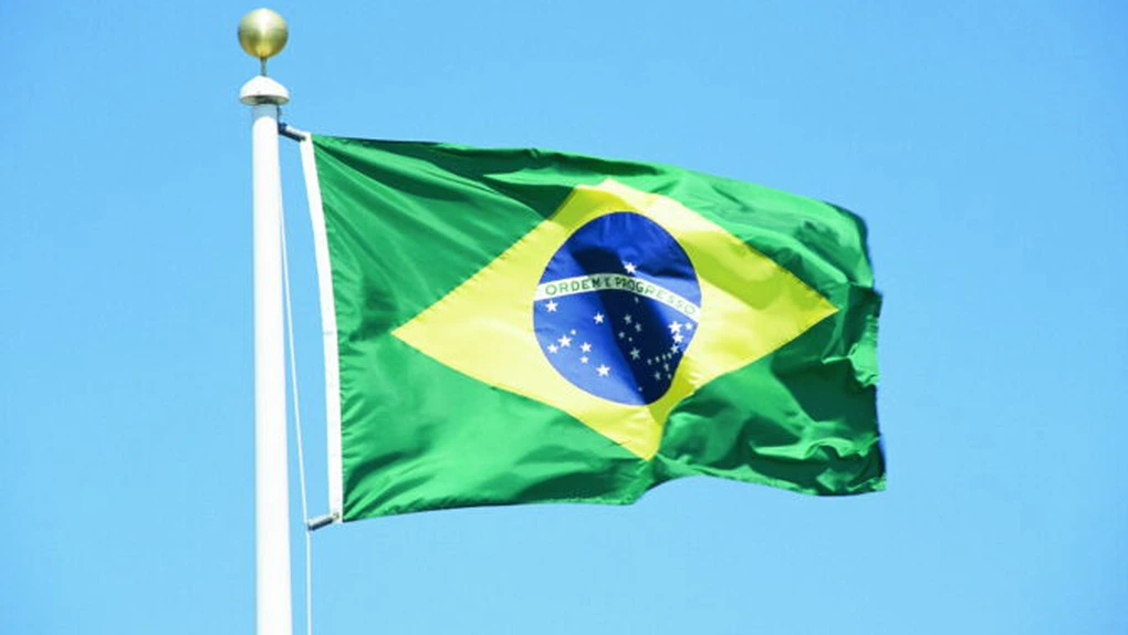 S&P a retrogradat perspectiva asupra ratingului Braziliei, din cauza încetinirii creşterii economice