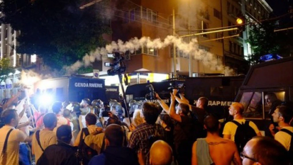 Bulgaria: Mii de persoane au continuat protestele la Sofia. Cet demisia premierului Plamen Oreşarski