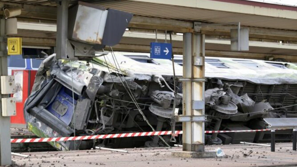 O defecţiune survenită la o piesă a macazului a provocat catastrofa feroviară din Franţa