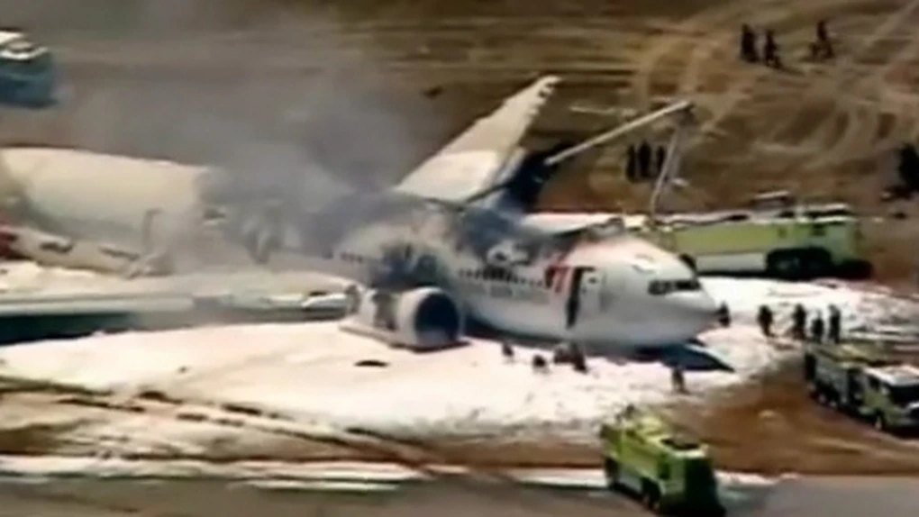 Un avion Boeing 777 a luat foc după ce a ratat aterizarea pe aeroportul din San Francisco