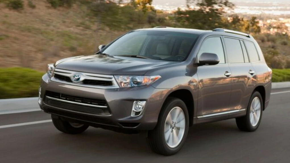 Toyota recheamă în service 369.000 de vehicule la nivel mondial