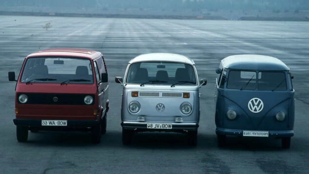 Celebrul Volkswagen Kombi Type 2 a ajuns la final de carieră, după 56 de ani de producţie