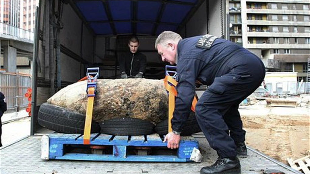 Bombă din al Doilea Război Mondial, descoperită în Germania. Traficul feroviar a fost perturbat