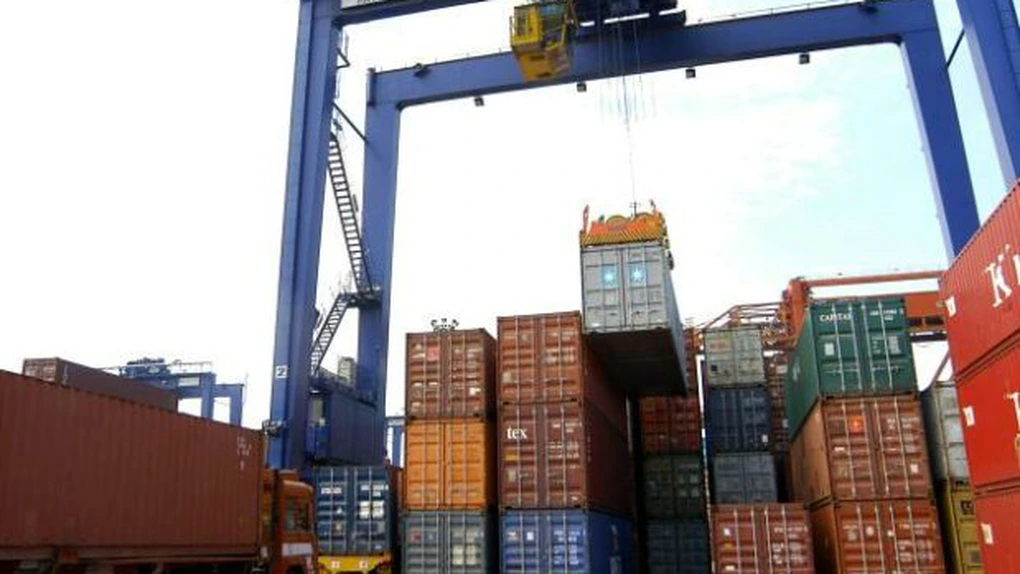 Record pentru exporturile României - 4,7 miliarde de euro, în luna octombrie 2013