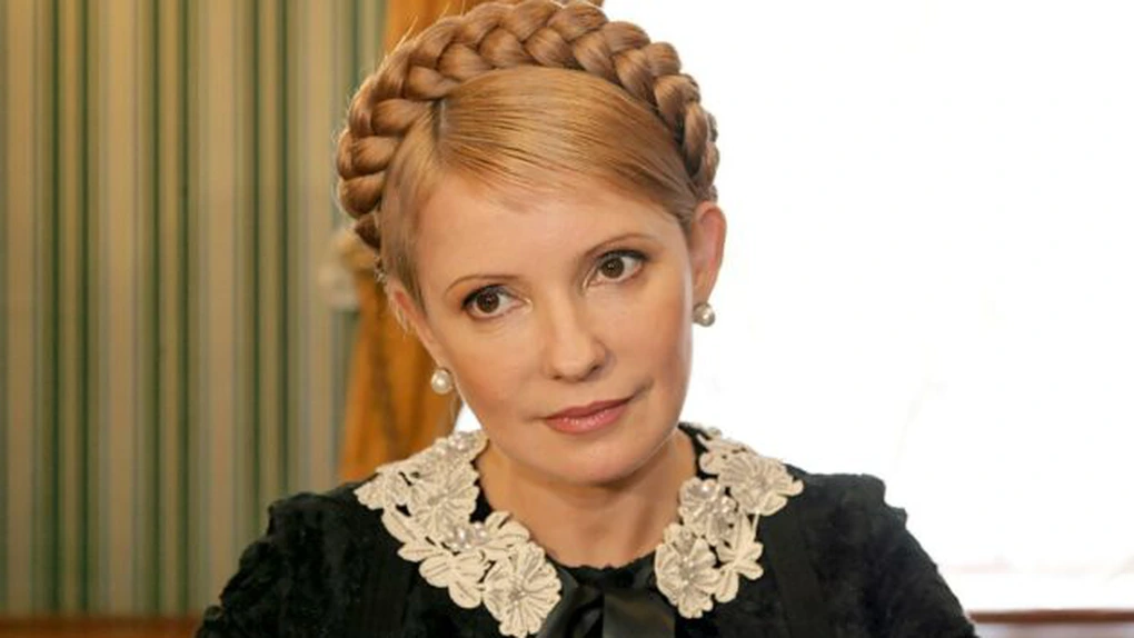 Ucraina: Iulia Timoșenko, primită triumfal în Piața Independenței de la Kiev. Va candida la prezidenţiale