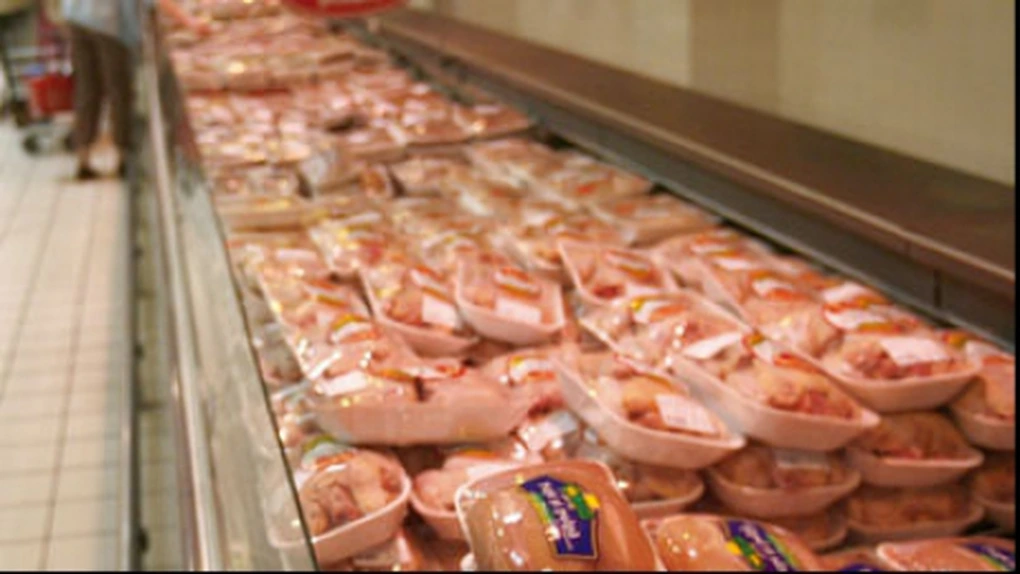 Carnea de pui comercializată în SUA este aproape în totalitate contaminată cu bacterii