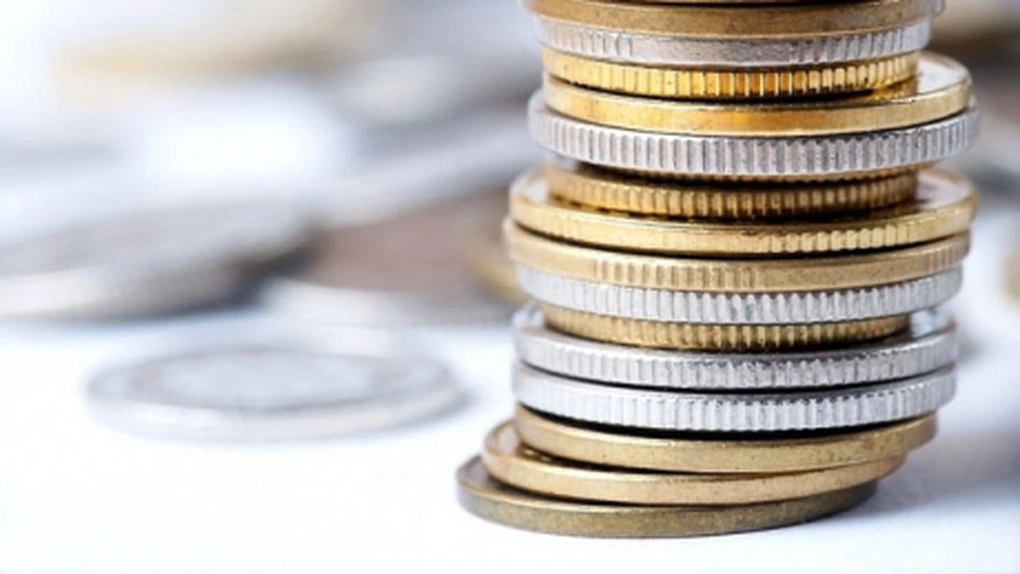 Cursul a închis uşor peste 4,45 lei/euro, după o sesiunea apatică