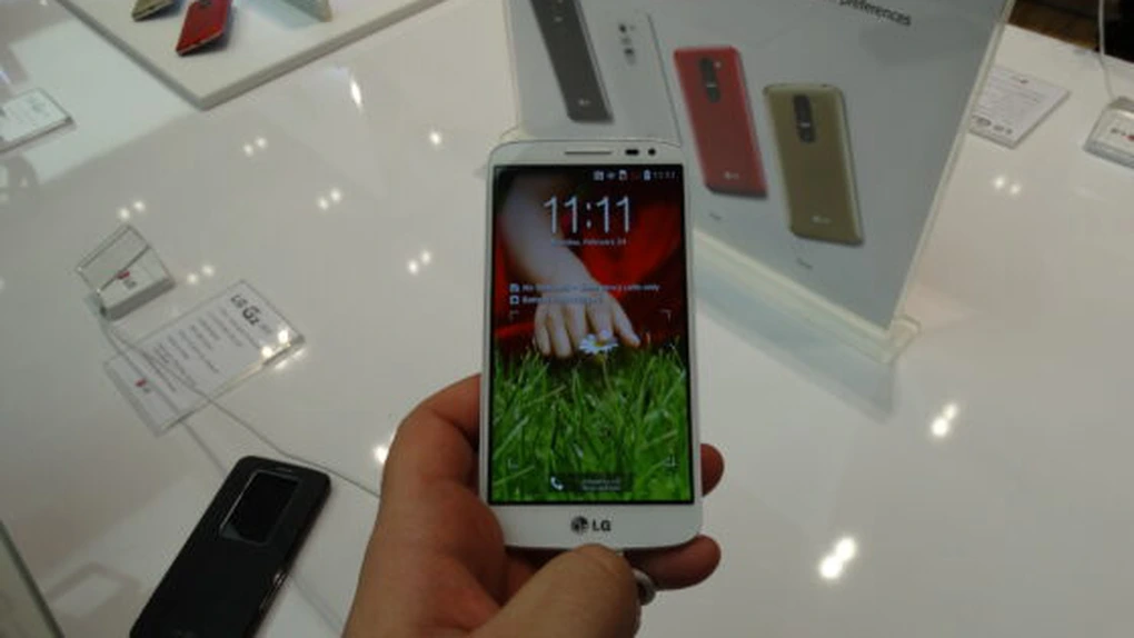 MWC 2014. Hands on LG G2 mini, un telefon care pe noi nu ne-a impresionat