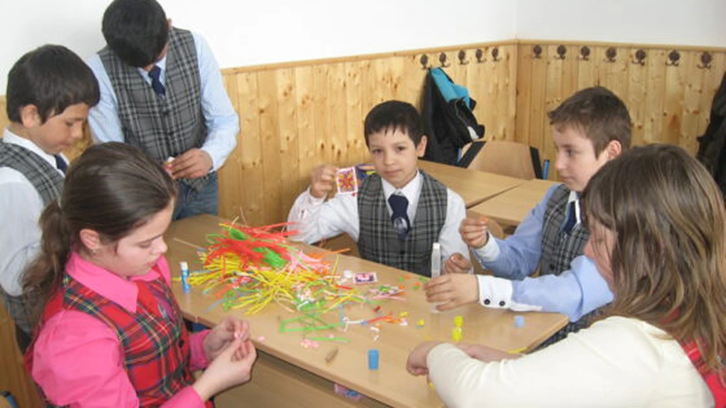Cîmpeanu: 7% dintre şcolile din România au autorizaţie ISU