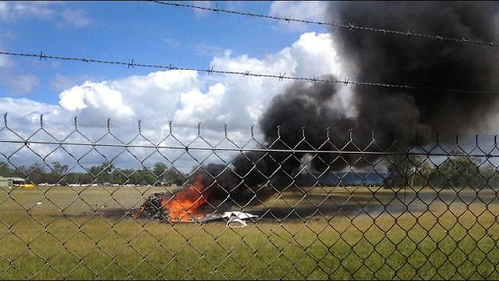Cinci persoane au murit după prăbuşirea unui avion uşor în Australia