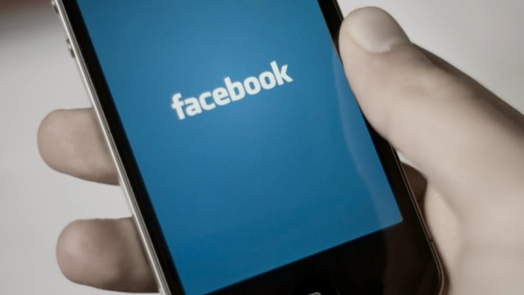 Facebook îşi obligă utilizatorii să instaleze aplicaţia de messenger
