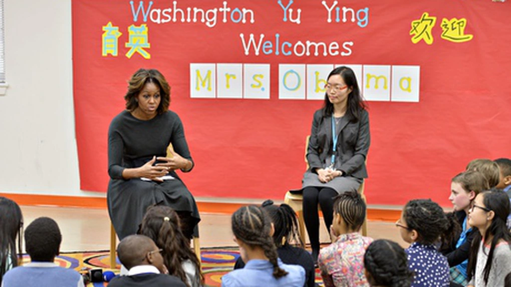 Michelle Obama le spune studenţilor chinezi că libertatea pe internet este un drept universal