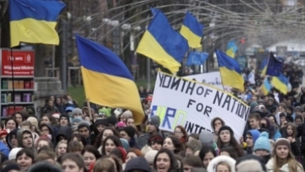 UE propune deschiderea unei anchete privind actele de violenţă din Ucraina şi pedepsirea vinovaţilor