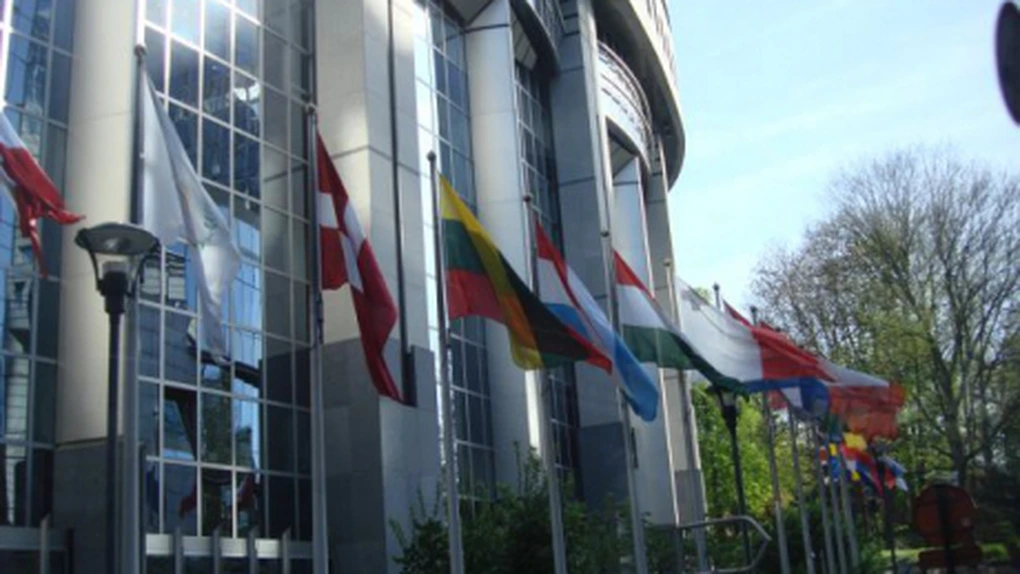 Executivul comunitar vrea să limiteze subvenţiile pentru energiile regenerabile