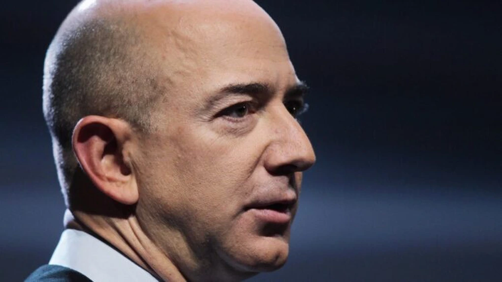 Fondatorul Amazon, Jeff Bezos, este cea mai bogată persoană din lume