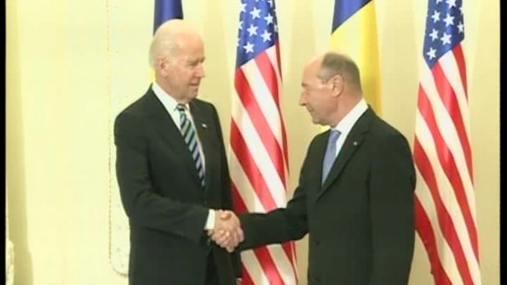 Joe Biden, după întâlnirea cu Băsescu: Noi ne protejăm unii pe alţii