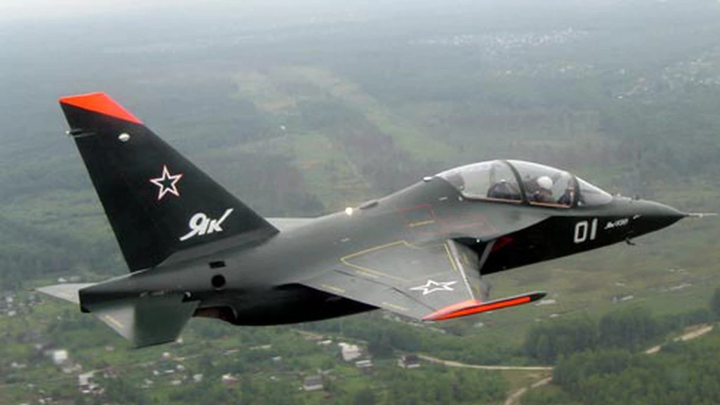 Rusia urmează să livreze Siriei 36 de avioane Iak-130 până în 2016