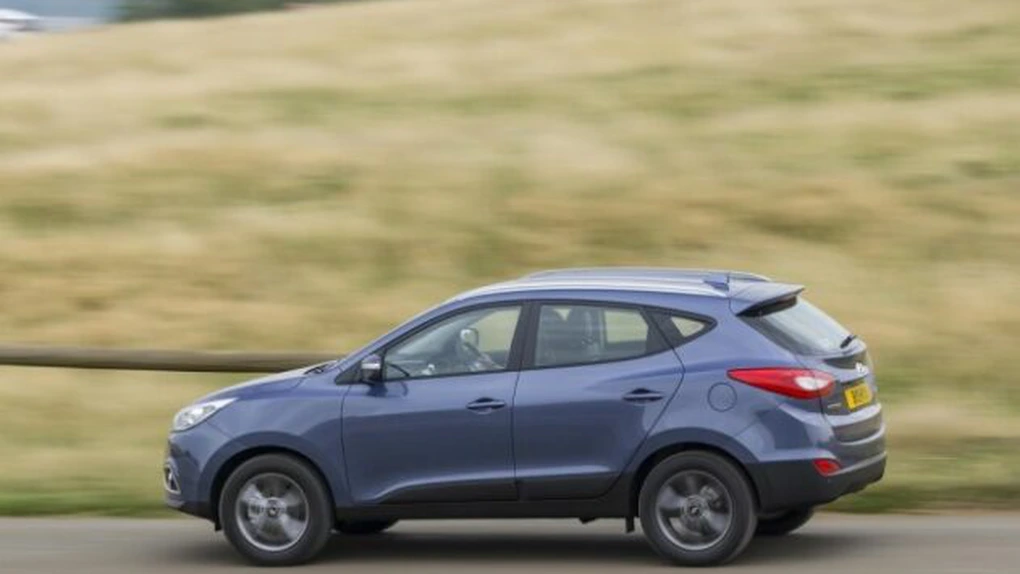 Hyundai recheamă 675 de maşini din România, pentru posibile probleme la centurile de siguranţă