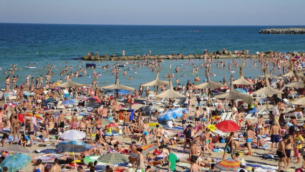 Răducan, FPTR: Turismul românesc a pierdut 50 milioane euro prin neaplicarea legii voucherelor de vacanţă