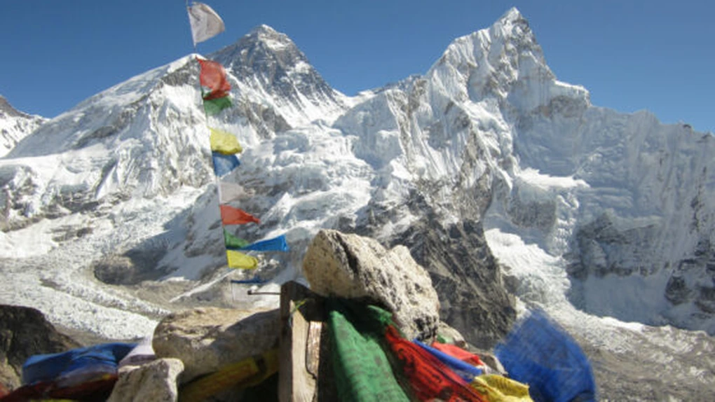 Nepalul plănuieşte să construiască primul drum spre regiunea Everest