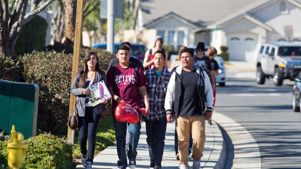 SUA: Albii nu mai sunt majoritari în şcolile publice, pe fondul creşterii populaţiei latino