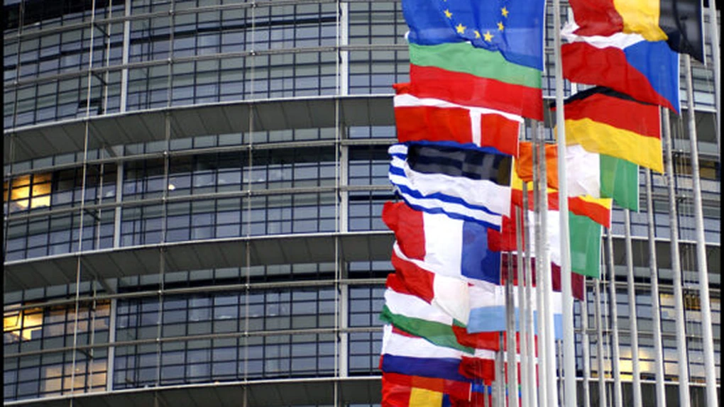UE: Emisiile de gaze cu efect de seră au scăzut cu 4,5% în 2014