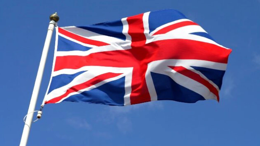 Britanicii, împărţiţi în mod egal în privinţa rămânerii ţării în Uniunea Europeană