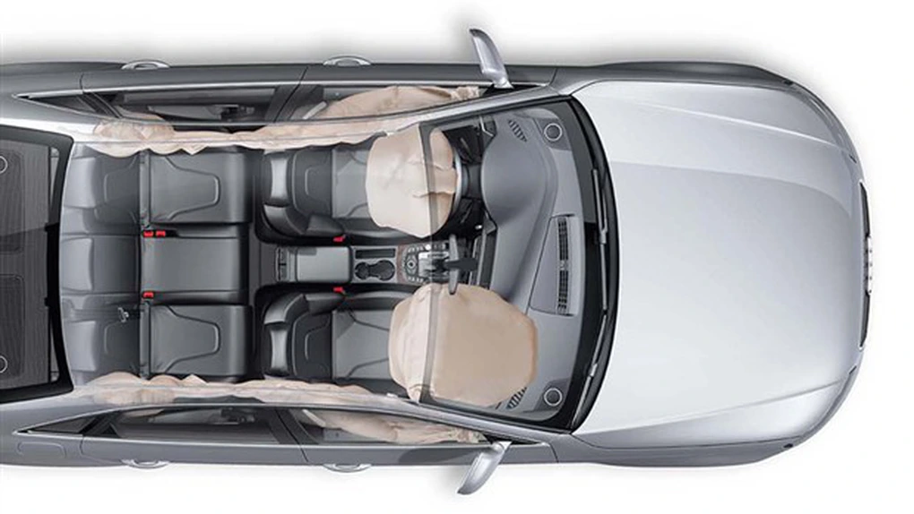 Audi recheamă la service 850.000 de sedanuri A4 din cauza unei probleme la airbag