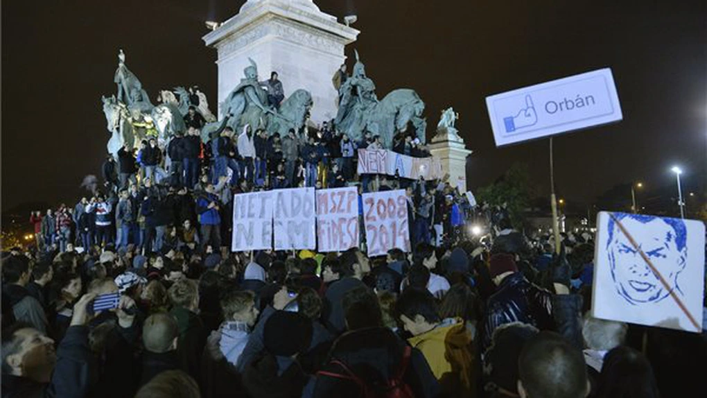 Ungaria: Nouă manifestaţie a protestatarilor împotriva taxei pe internet